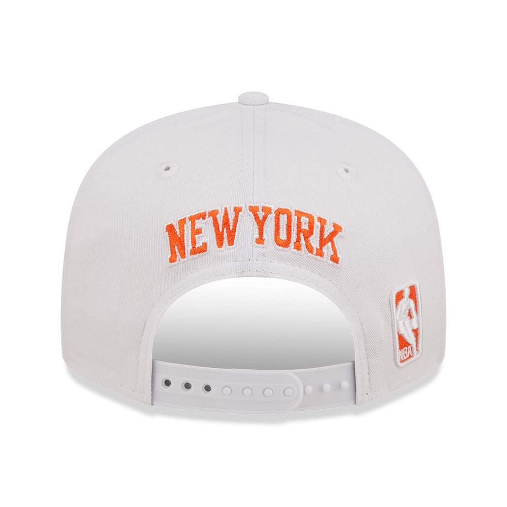 New Era 9FIFTY New York Knicks Snapback Cap - NBA White Crown Team - White-Blue