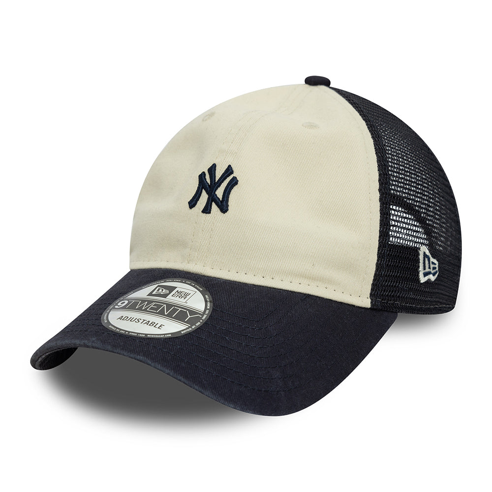New Era Womens 9TWENTY New York Yankees Trucker Cap - MLB Mini Logo - Cream-Navy