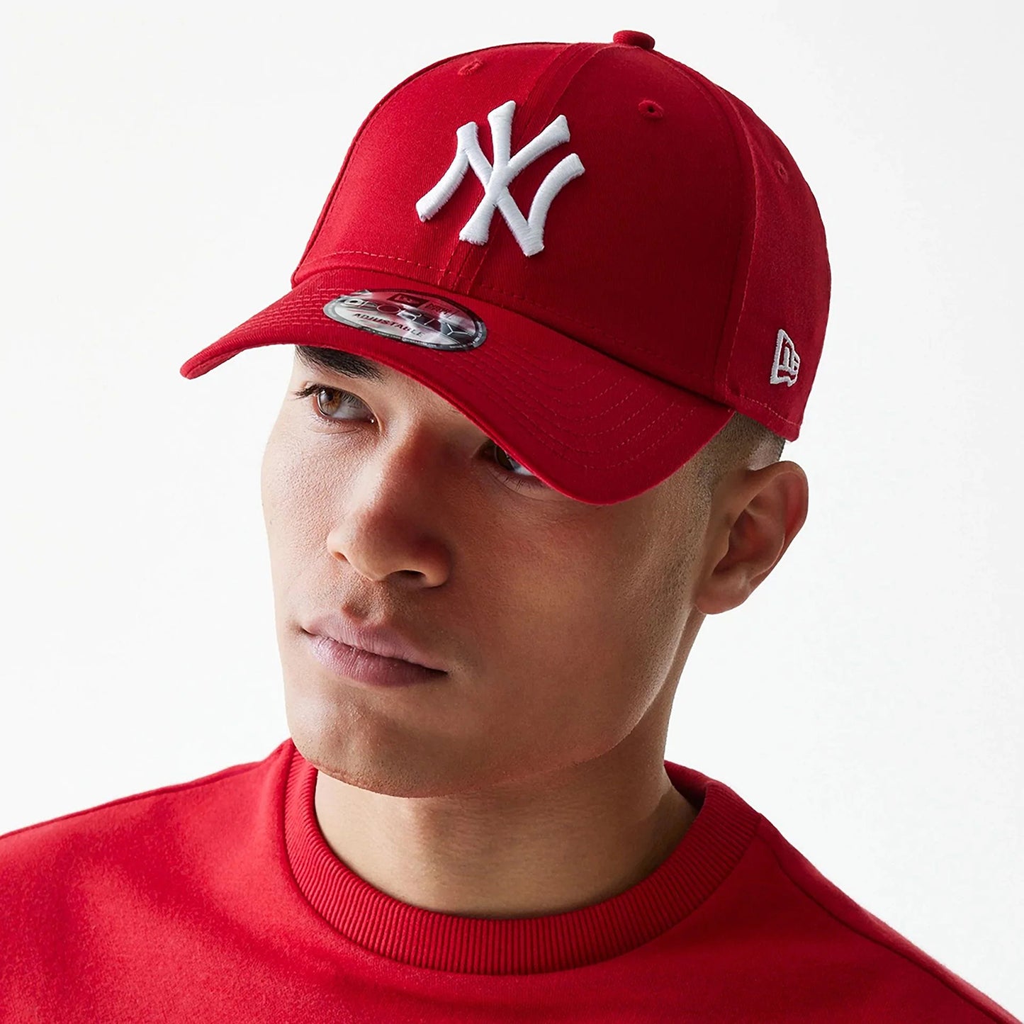 New Era 9FORTY New York Yankees Baseball Cap - MLB League Essential - Red
