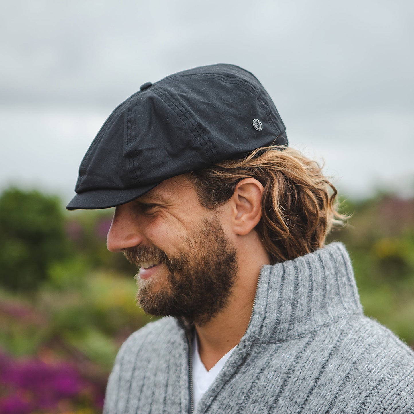 Jaxon & James British Millerain Waxed Cotton Newsboy Cap - Black