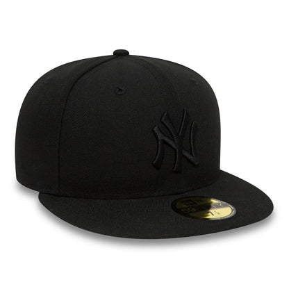 New Era 59FIFTY New York Yankees Baseball Cap - MLB League Essential - Black On Black