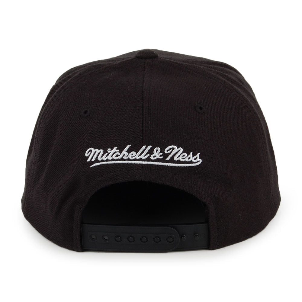 Mitchell & Ness Michigan State Spartans Snapback Cap - Core Wool Solid - Black