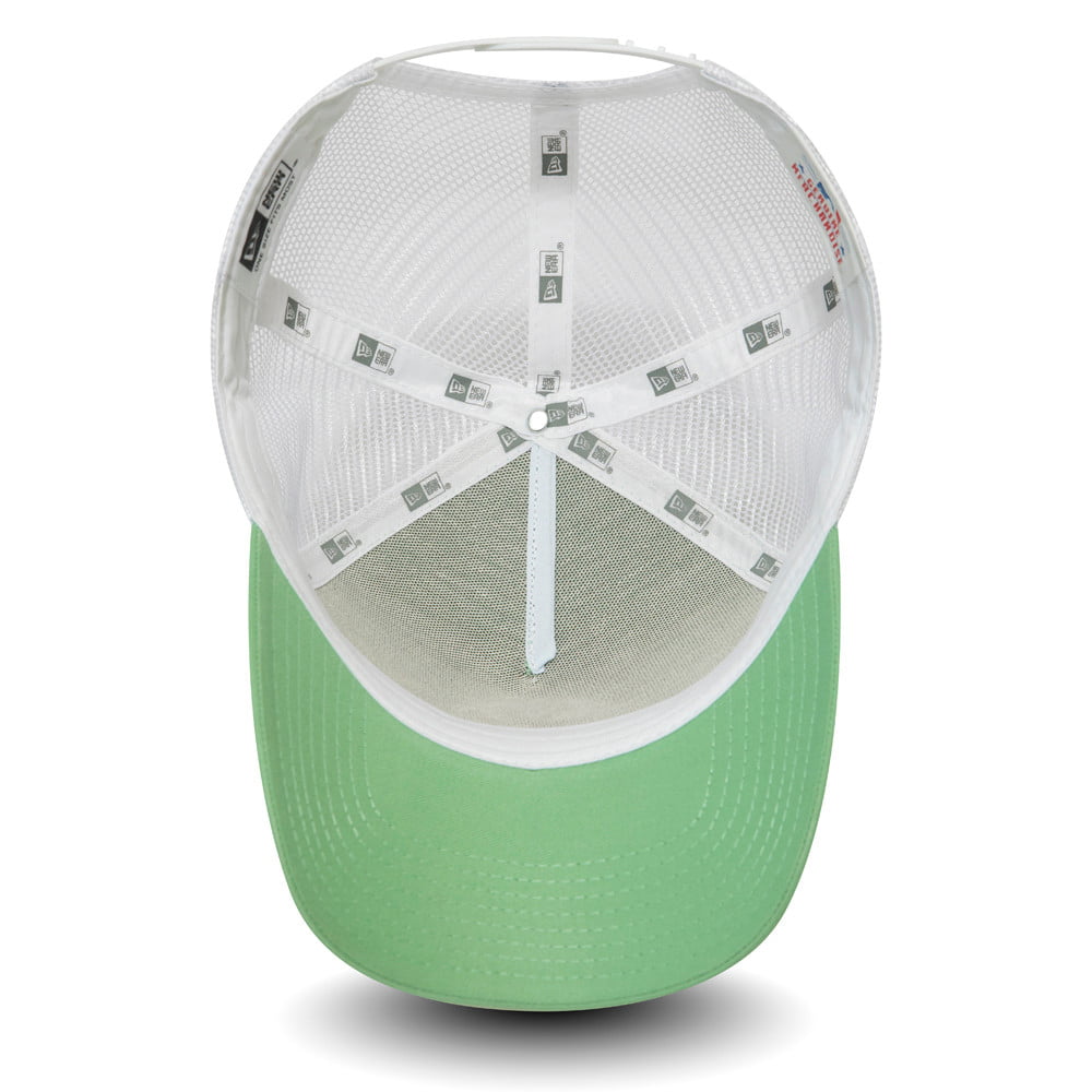 New Era New York Yankees Trucker Cap - MLB League Essential - Mint