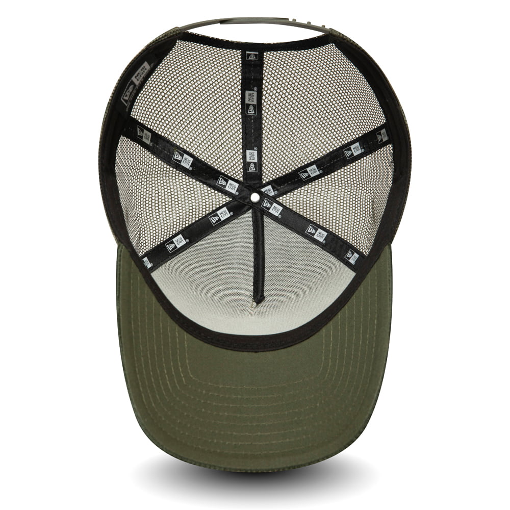 New Era Corduroy Trucker Cap - Fabric Patch - Olive