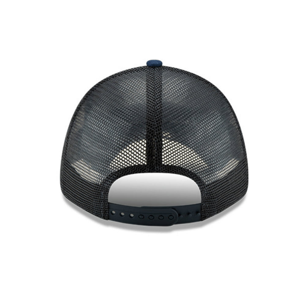 New Era 9FORTY Manchester United Suede Trucker Cap - Navy Blue