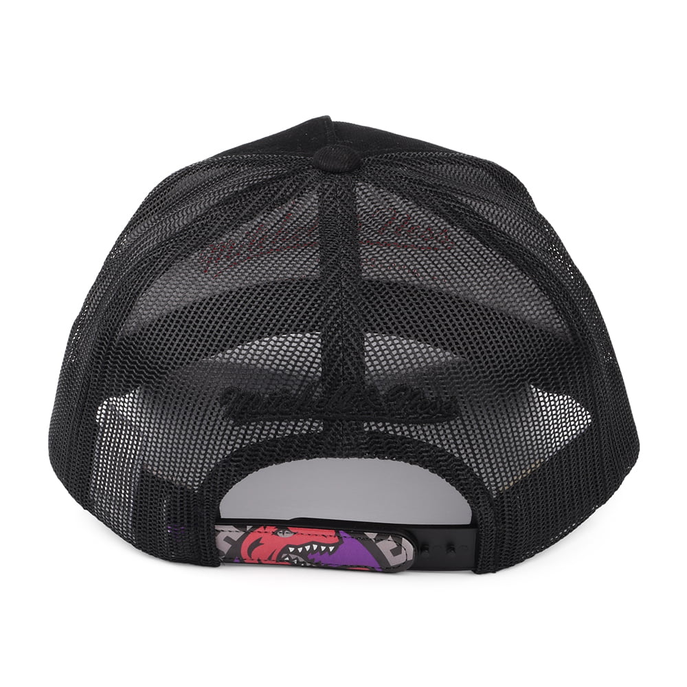 Mitchell & Ness Toronto Raptors Trucker Cap - NBA Icon Pinch Panel - Black