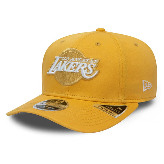 New Era 9FIFTY L.A. Lakers Snapback Cap - NBA League Essential Stretch Snap - Yellow