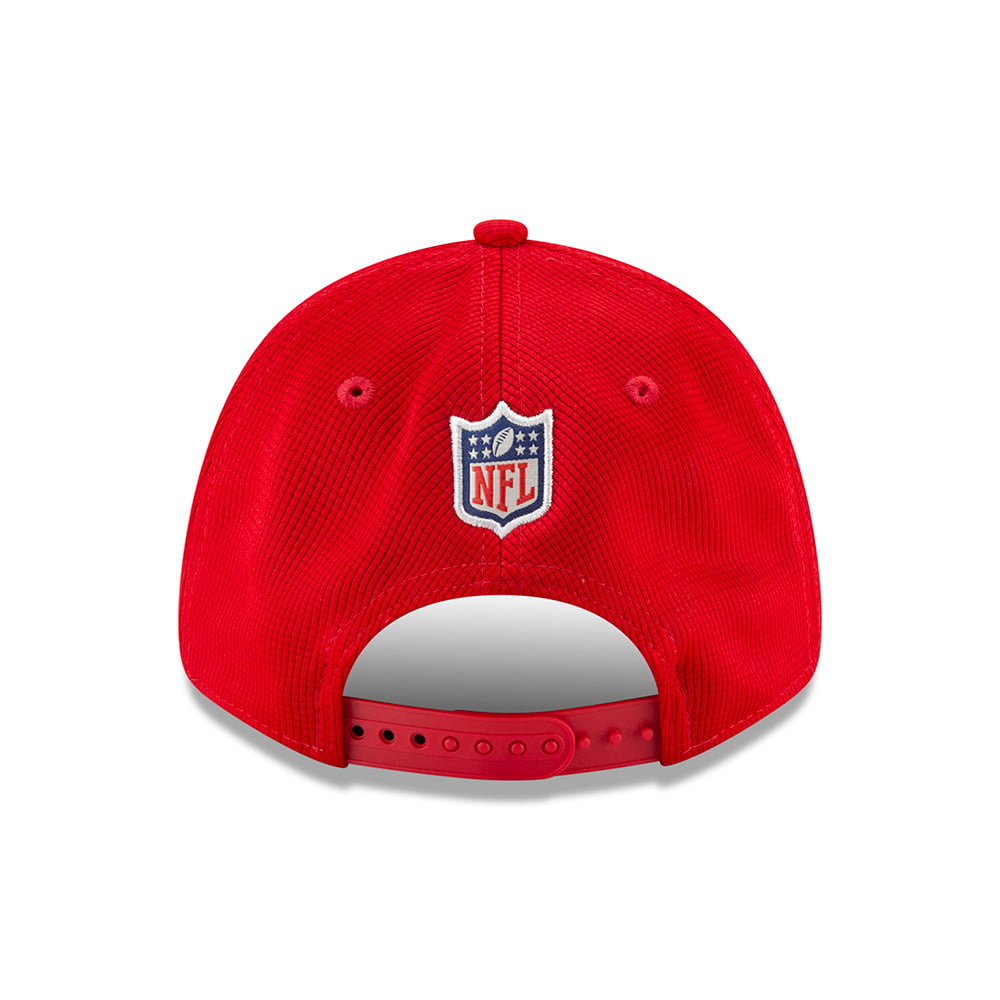 New Era 9FORTY Tampa Bay Buccaneers Snap Baseball Cap - NFL Sideline Home - Red-Black