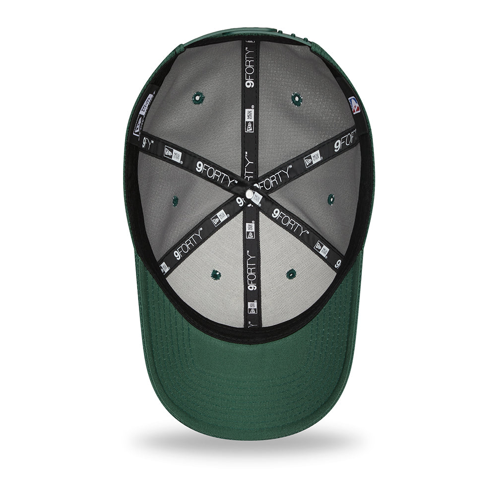 New Era 9FORTY Milwaukee Bucks Baseball Cap - NBA Diamond Era - Green