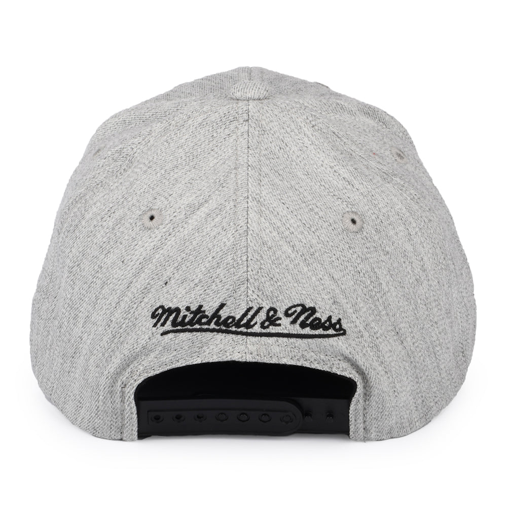 Mitchell & Ness Toronto Raptors Snapback Cap - NBA Team Heather Stretch - Grey