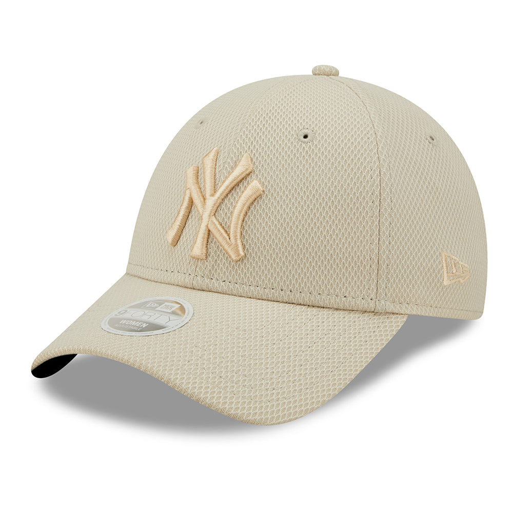 New Era Womens 9FORTY New York Yankees Baseball Cap - MLB Diamond Era - Stone