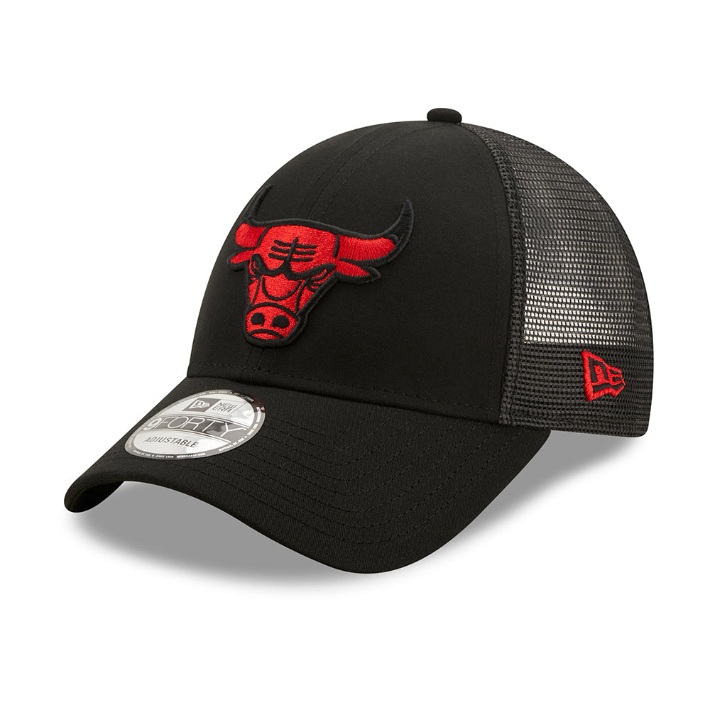 New Era 9FORTY Chicago Bulls Trucker Cap - NBA Home Field - Black-Red