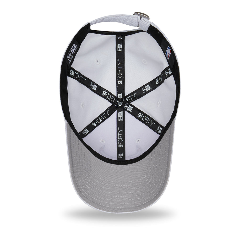 New Era 9FORTY Chicago Bulls Baseball Cap - NBA Diamond Era - White