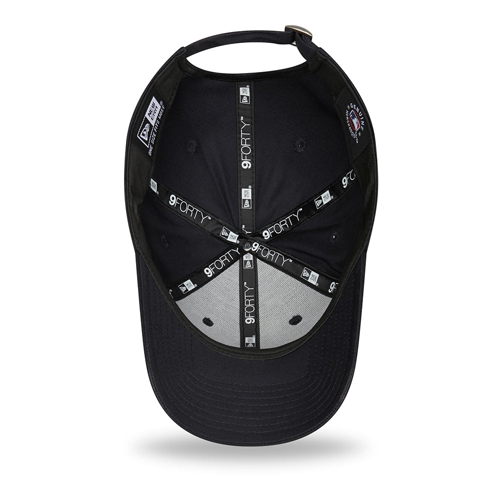 New Era 9FORTY New York Yankees Baseball Cap - MLB Marble Infill - Navy Blue