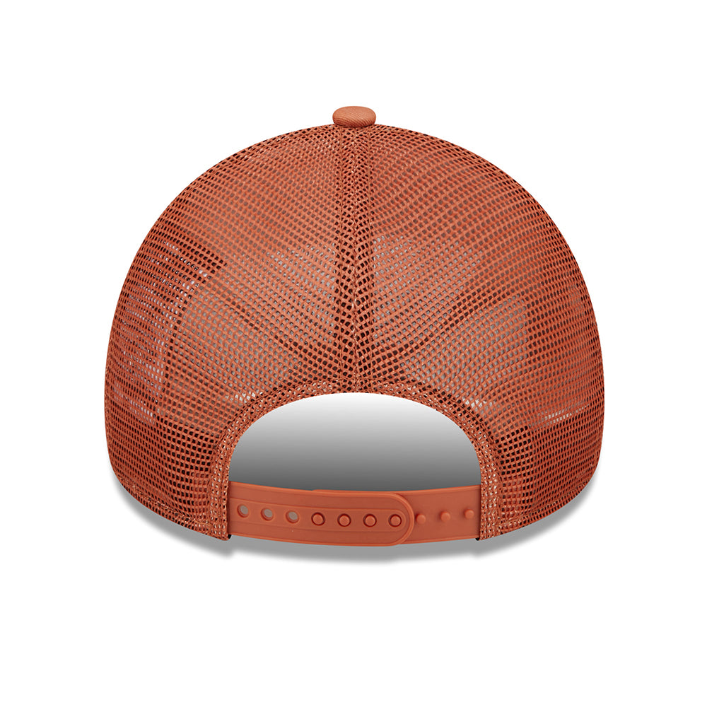 New Era 9FORTY New York Yankees A-Frame Trucker Cap - MLB Tonal Mesh - Rust