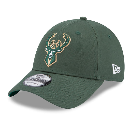 New Era 9FORTY Milwaukee Bucks Baseball Cap - NBA Team Side Patch - Green