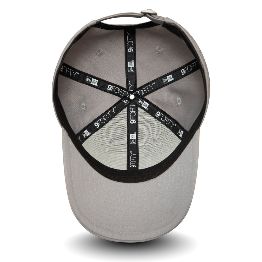 New Era Kids 9FORTY Olaf Baseball Cap - Disney Frozen Character Logo - Grey