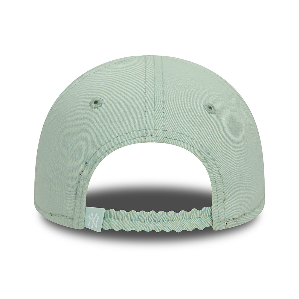 New Era Baby 9FORTY New York Yankees Baseball Cap - MLB Icon - Mint-Pink