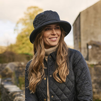 Failsworth Hats British Waxed Cotton Quilted Bucket Hat - Black