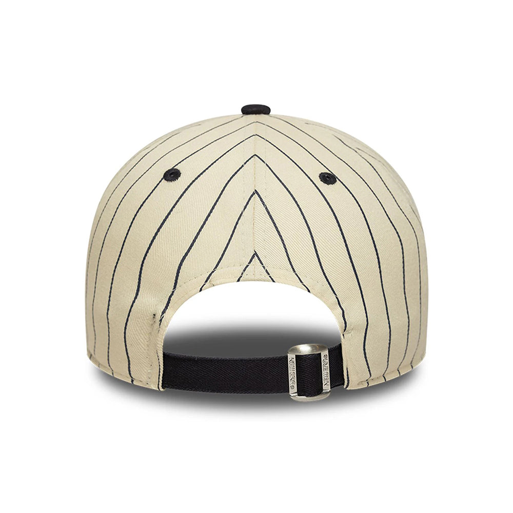 New Era 9TWENTY New York Yankees Baseball Cap - MLB Pinstripe - Cream-Navy