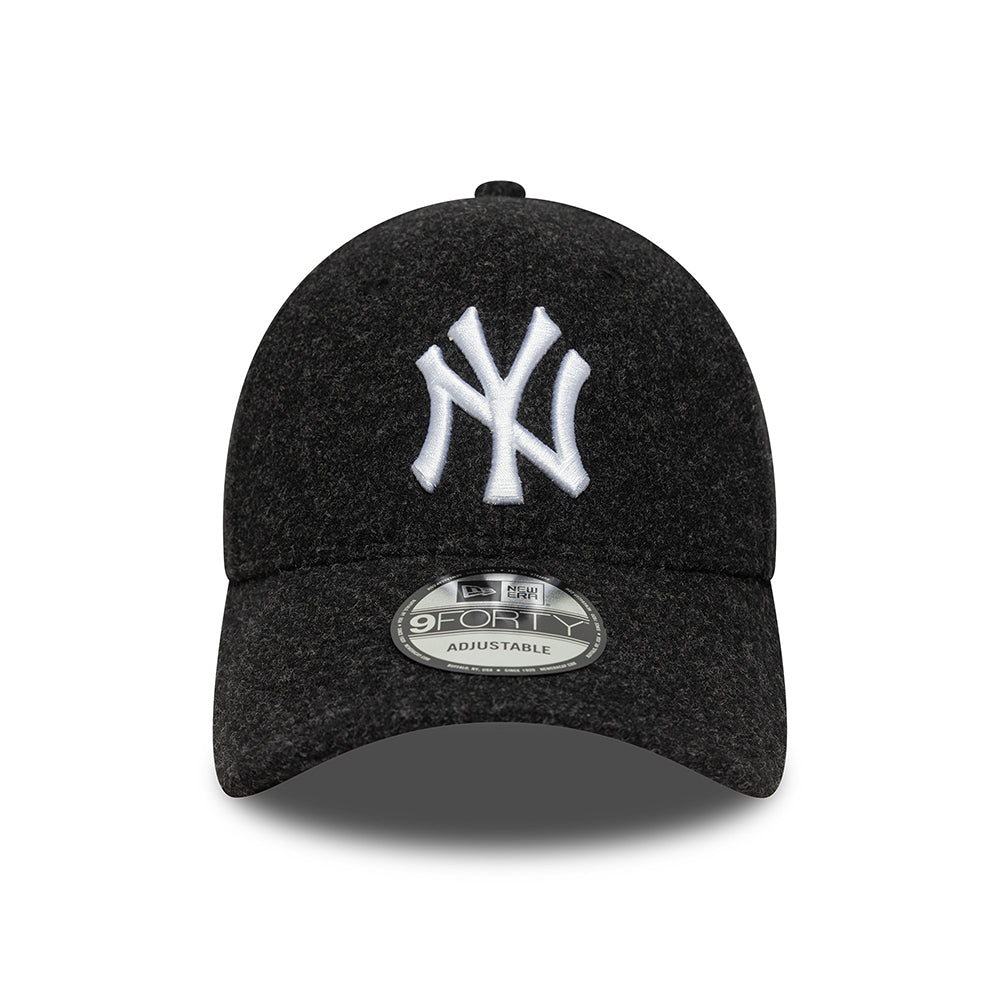 New Era 9FORTY New York Yankees Baseball Cap - MLB Melton - Black-White