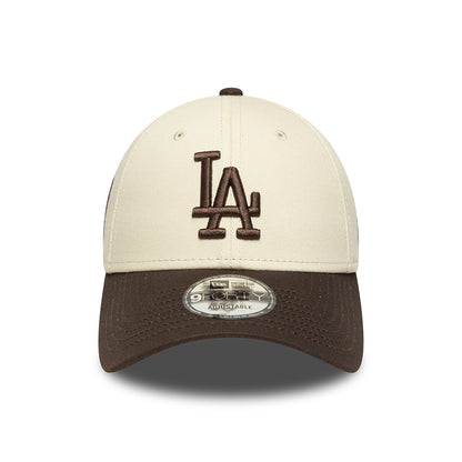 New Era 9FORTY L.A. Dodgers Baseball Cap - MLB Side Patch - Cream-Brown