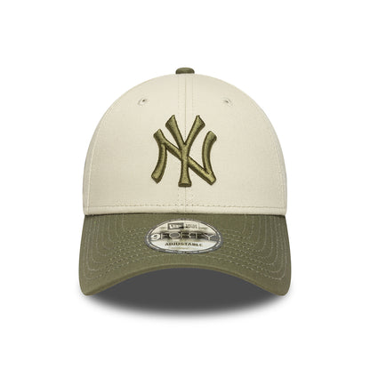 New Era 9FORTY New York Yankees Baseball Cap - MLB Side Patch - Stone-Olive