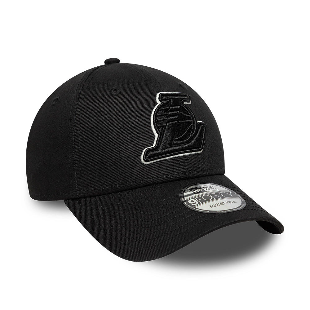 New Era 9FORTY L.A. Lakers Baseball Cap - NBA Team Outline - Black-White