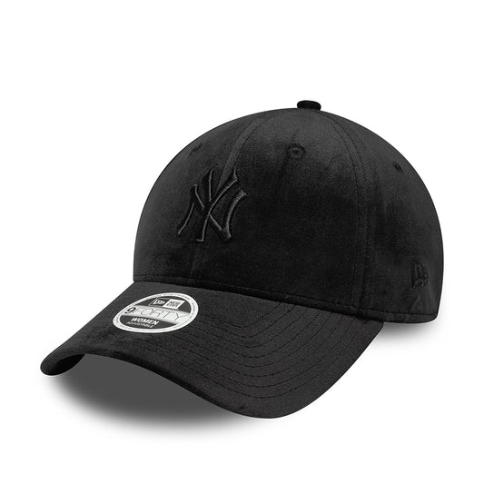 New Era Womens 9FORTY New York Yankees Baseball Cap - MLB Velour Midi - Black On Black