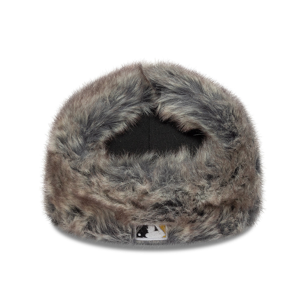 New Era 59FIFTY New York Yankees Baseball Cap with Earflaps - MLB World Series Dogear - Black