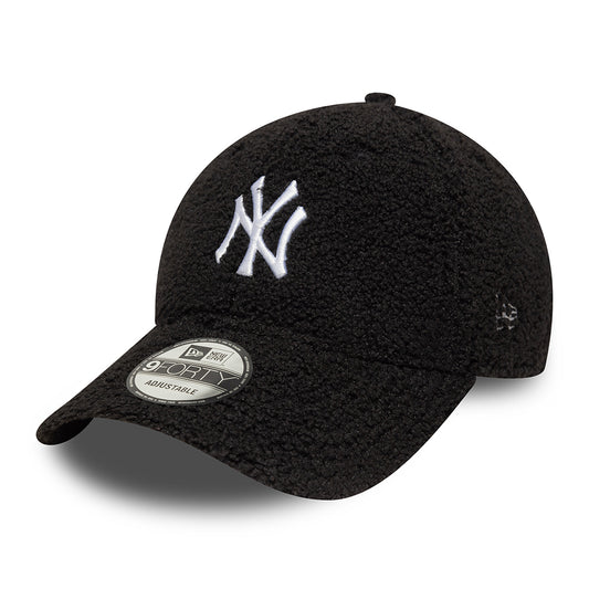New Era 9FORTY New York Yankees Baseball Cap - MLB Winter Borg - Black-White