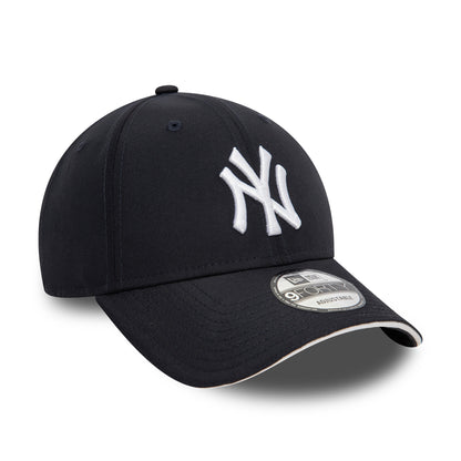 New Era 9FORTY New York Yankees Baseball Cap - MLB Microfibre - Navy-White
