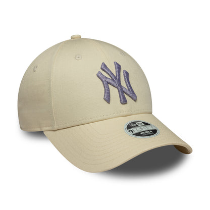 New Era Womens 9FORTY New York Yankees Baseball Cap - MLB Metallic Logo - Cream-Lavender