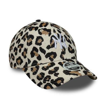 New Era Womens 9FORTY New York Yankees Baseball Cap - MLB Leopard Midi - Beige