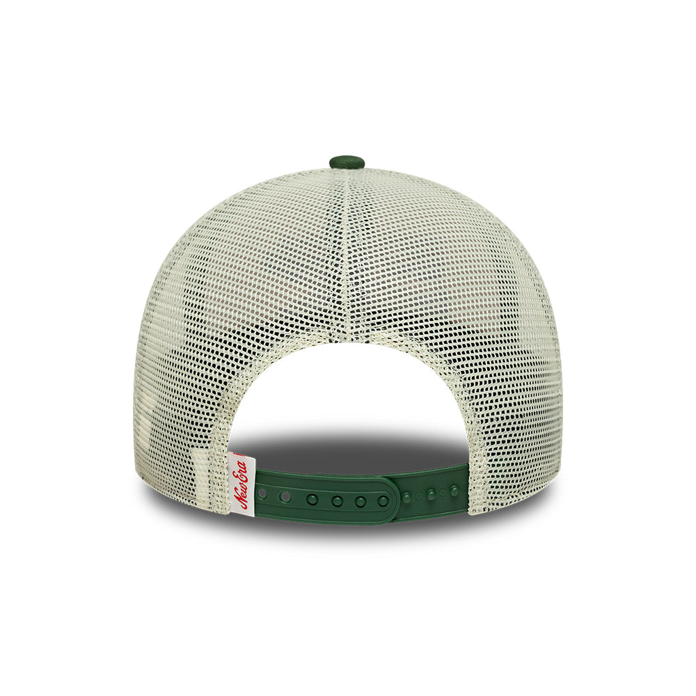 New Era 9FORTY M-Crown A-Frame Trucker Cap - Outdoor Graphic - Cream-Dark Green