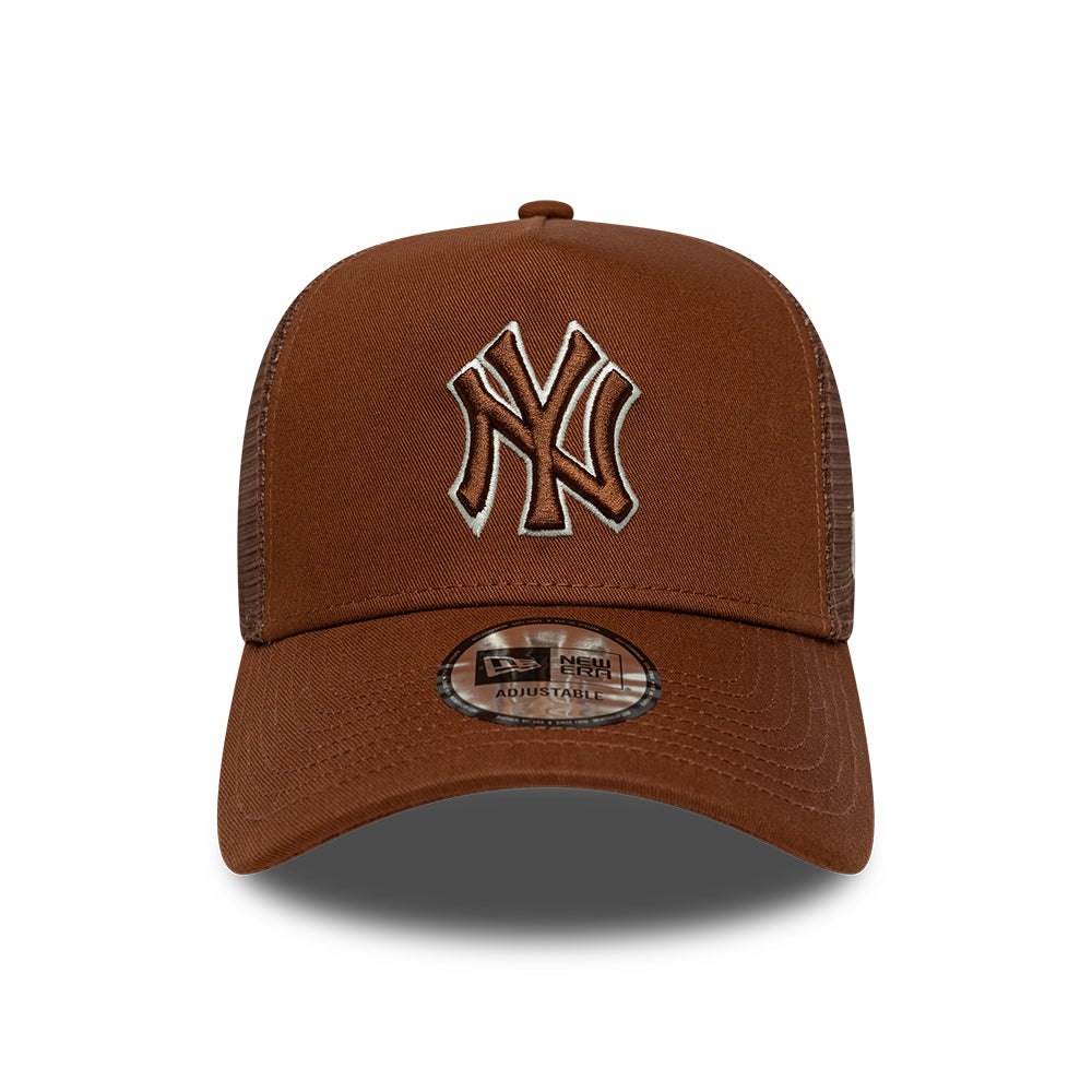 New Era 9FORTY New York Yankees A-Frame Trucker Cap - MLB Outline - Deep Brown-Cream