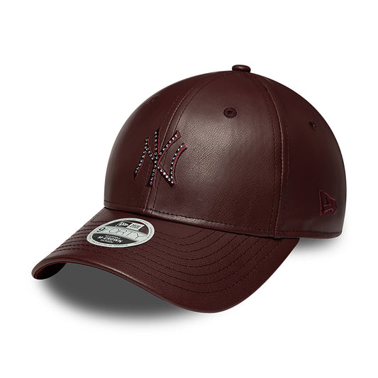 New Era Womens 9FORTY M-Crown New York Yankees Baseball Cap - MLB Diamante PU - Burgundy