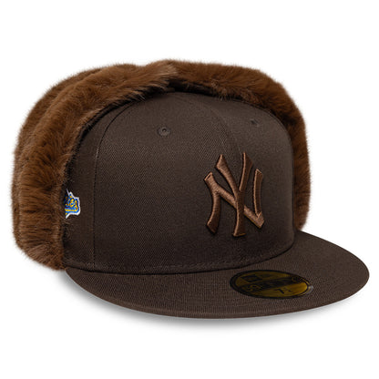 New Era 59FIFTY New York Yankees Baseball Cap with Earflaps - MLB World Series Dogear - Brown