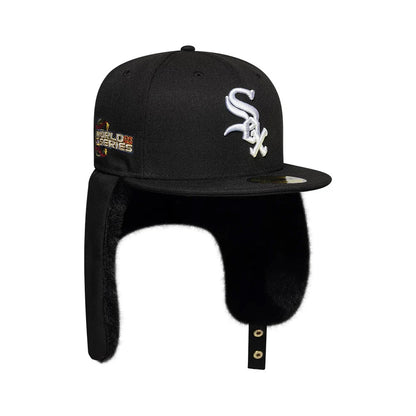 New Era 59FIFTY Chicago White Sox Baseball Cap with Earflaps - MLB World Series Dogear - Black-White