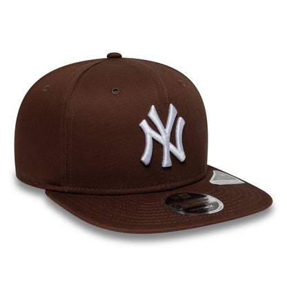 New Era 9FIFTY New York Yankees Snapback Cap - MLB League Essential Original Fit - Chocolate-White
