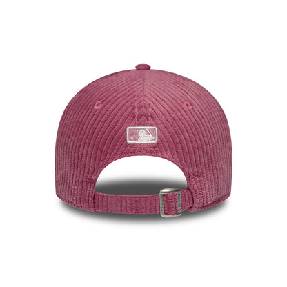 New Era Womens 9FORTY M-Crown New York Yankees Baseball Cap - MLB Chunky Cord - Rosewood