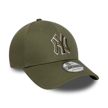 New Era 9FORTY New York Yankees Baseball Cap - MLB Outline - Olive
