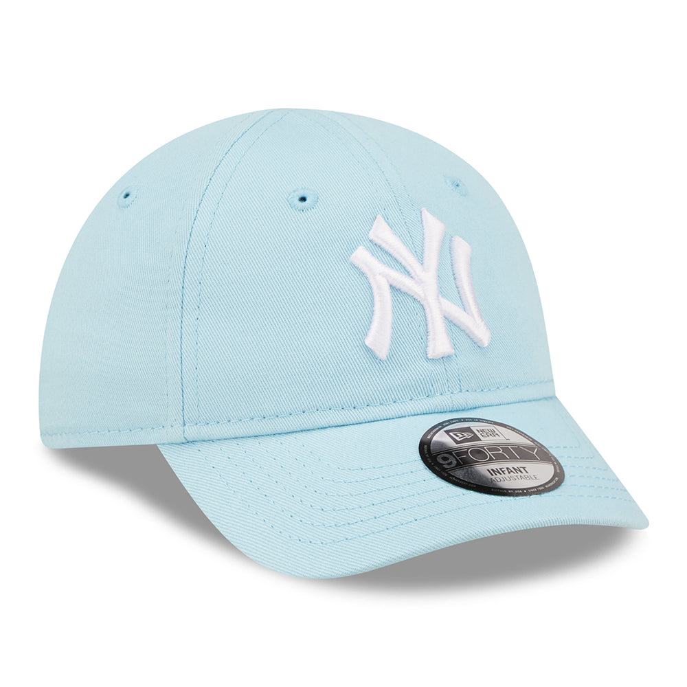 New Era Baby 9FORTY New York Yankees Baseball Cap - MLB League Essential - Light Blue-White