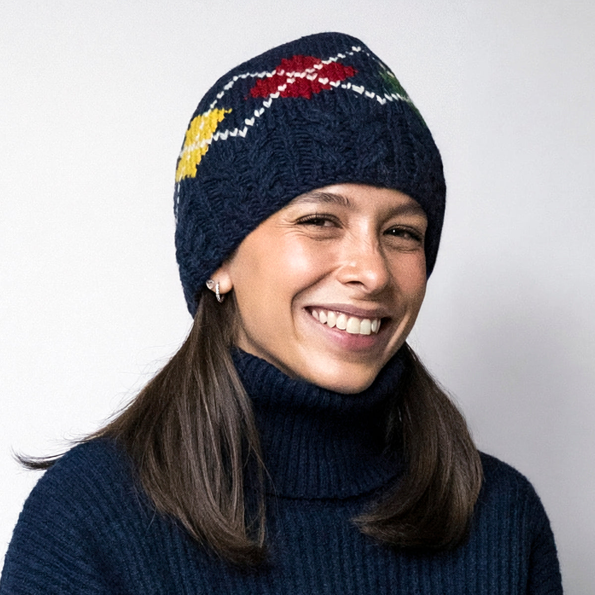 Kusan Lozenge Cable Knit Beanie Hat - Navy Blue