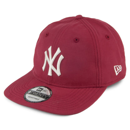 New Era 9TWENTY New York Yankees Baseball Cap - MLB Nylon Packable - Cardinal