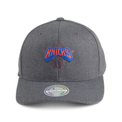 Mitchell & Ness New York Knicks Baseball Cap - Decon - Grey