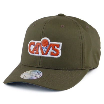 Mitchell & Ness Cleveland Cavaliers Ripstop Snapback Cap - Battle - Army Green