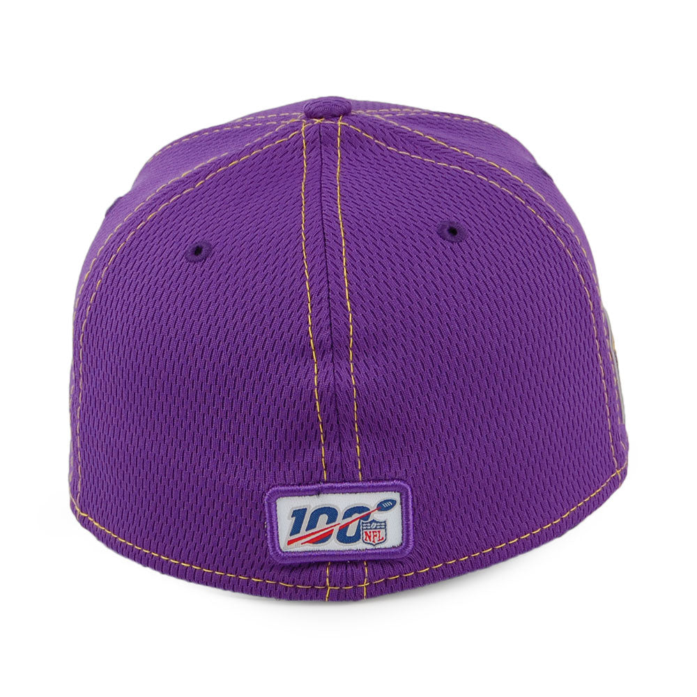 New Era 39THIRTY Minnesota Vikings Baseball Cap - NFL Onfield Road - Purple
