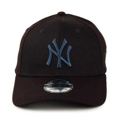 New Era 39THIRTY New York Yankees Baseball Cap - MLB Essential - Black-Blue