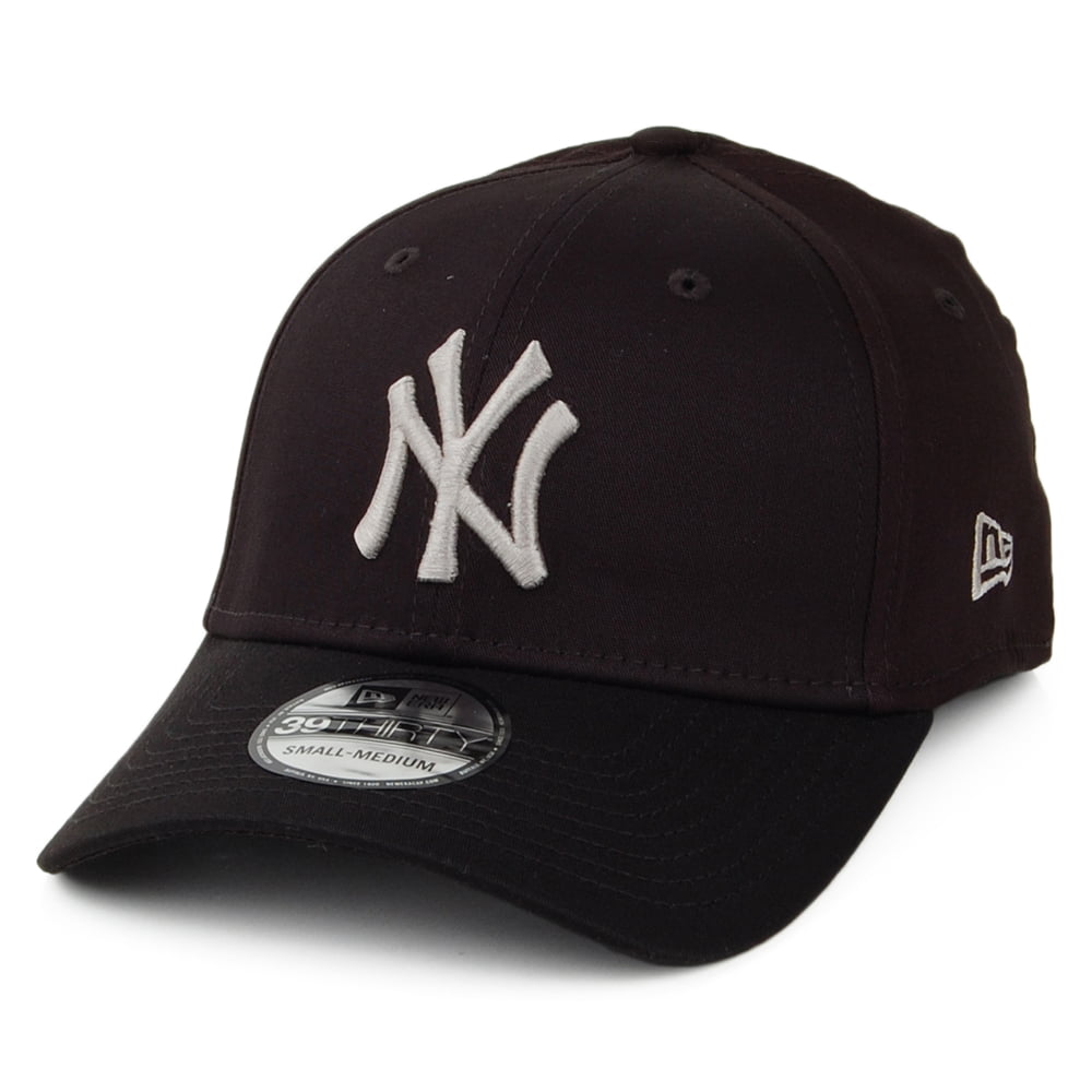New Era 39THIRTY New York Yankees Baseball Cap - MLB Essential - Black-Grey